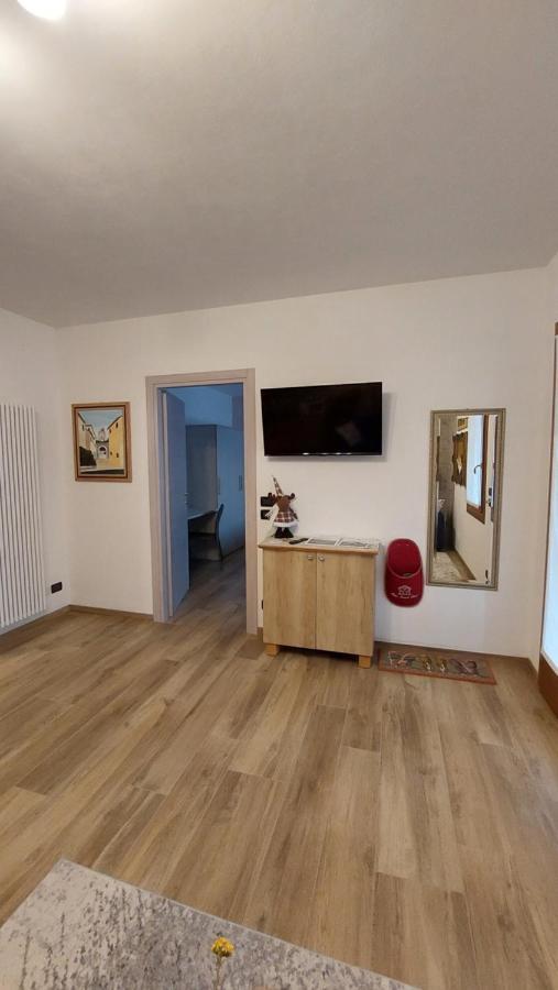Casa Roby Lägenhet Follina Exteriör bild