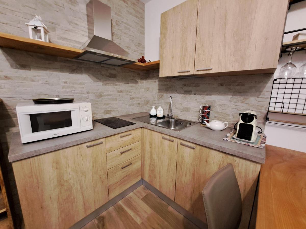Casa Roby Lägenhet Follina Exteriör bild
